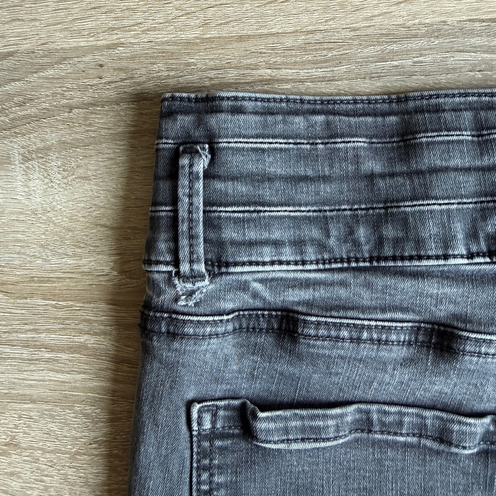 Ann Taylor The Skinny Jeans Faded Black‎ High Rise Triple Button Stretch 8T Tall - Picture 3 of 6